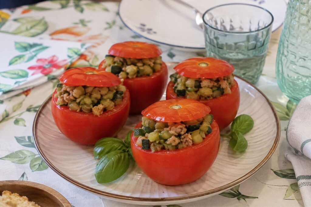 Pomodori ripieni di zucchine e tonno con il Bimby